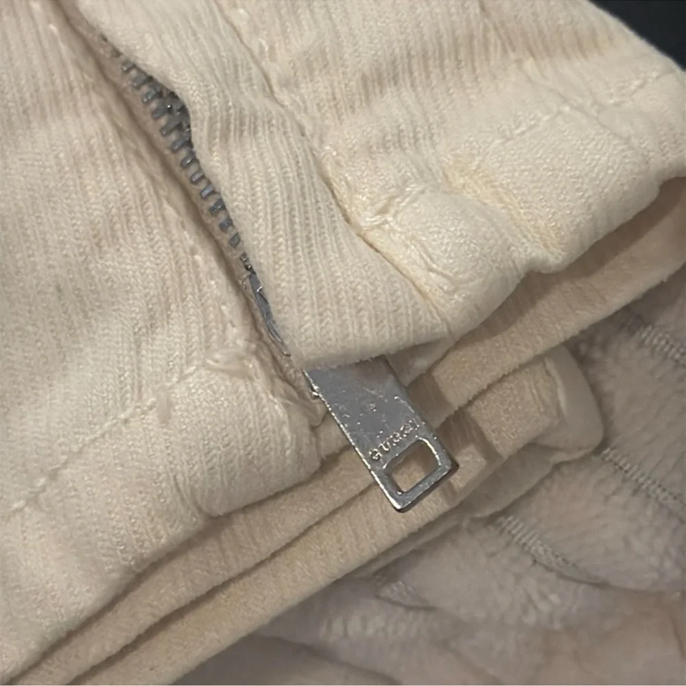 New authentic Gucci luxury designer men’s corduroy pants sz 38 IT 52 Display